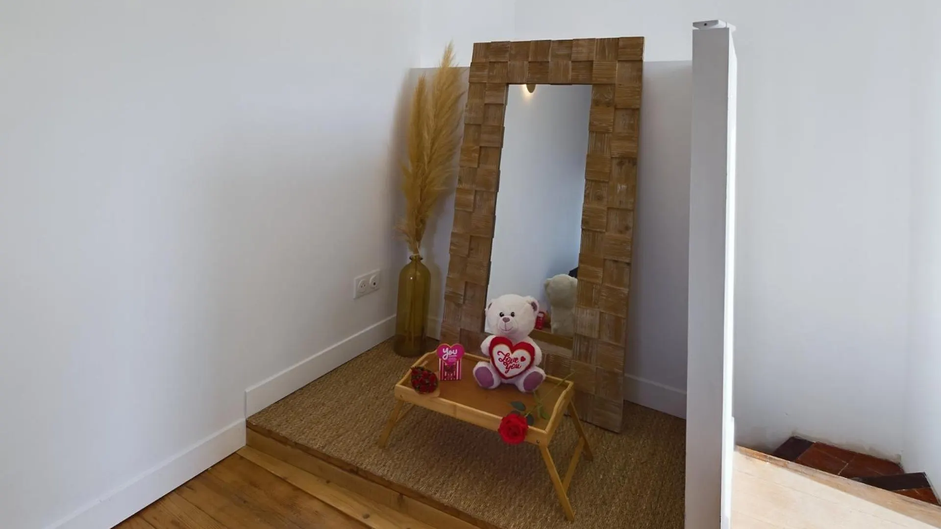 Pic Love, 2 Personnes Jacuzzi Châteaurenard Apartament