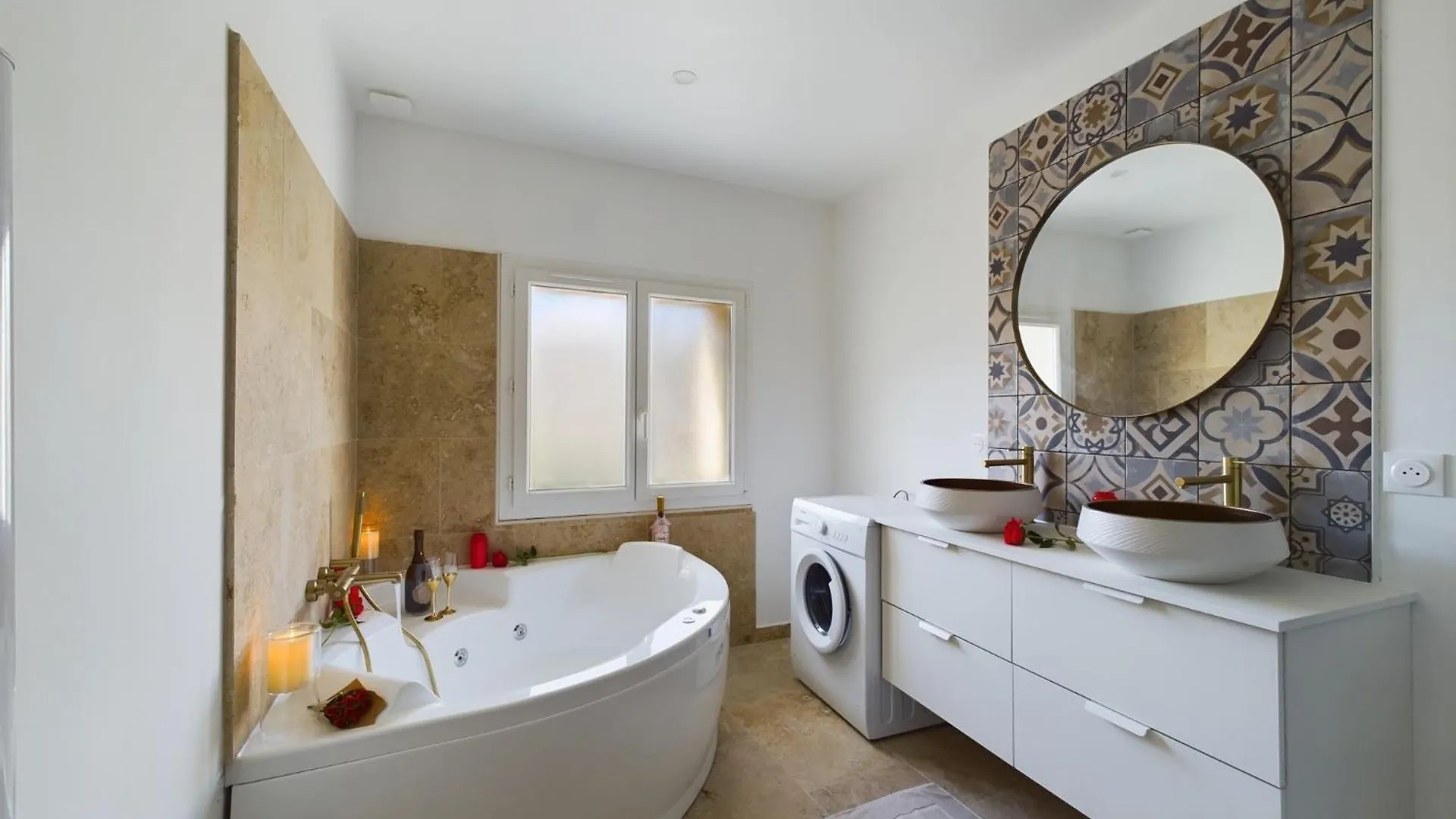 Appartement Pic Love, 2 Personnes Jacuzzi Châteaurenard